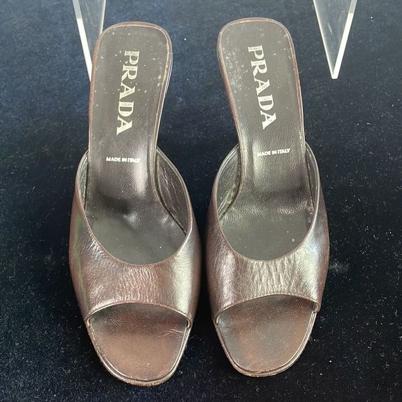Prada Brown Shaped Mid Heel Mules Sandals - Picture 4 of 6